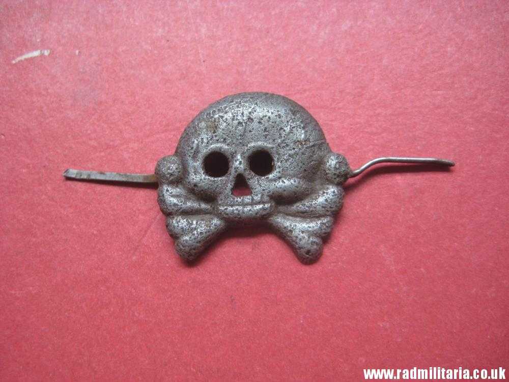 & WW2 original German SKULL BADGE genuine Panzer Collar BADGE - metal detecting find. - Image 2
