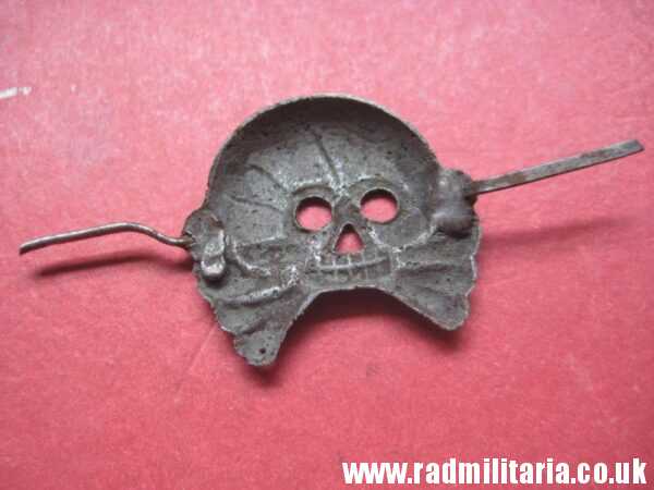 & WW2 original German SKULL BADGE genuine Panzer Collar BADGE - metal detecting find. - Image 3
