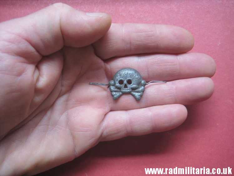 & WW2 original German SKULL BADGE genuine Panzer Collar BADGE - metal detecting find. - Image 6