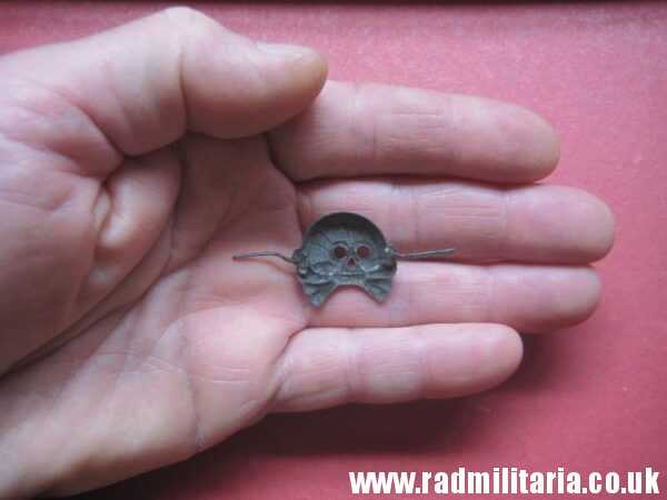 & WW2 original German SKULL BADGE genuine Panzer Collar BADGE - metal detecting find. - Image 7