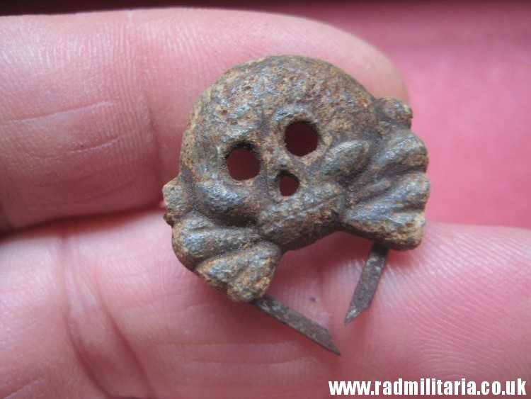 & WW2 original German zinc SKULL BADGE genuine Panzer Collar BADGE - metal detecting find. - Image 2