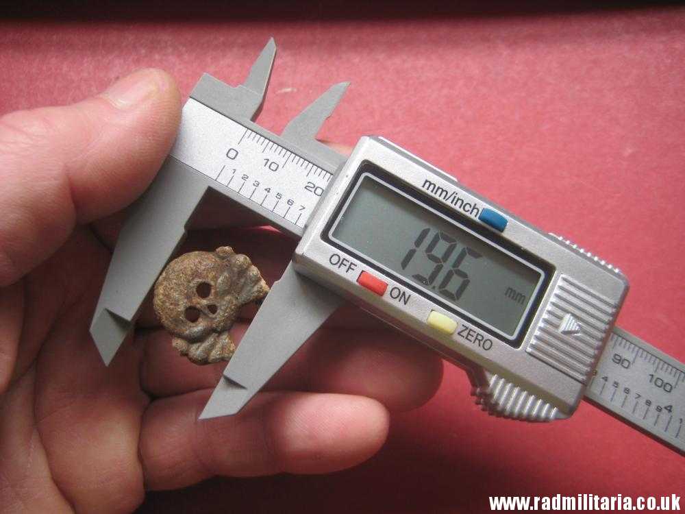 & WW2 original German zinc SKULL BADGE genuine Panzer Collar BADGE - metal detecting find. - Image 11