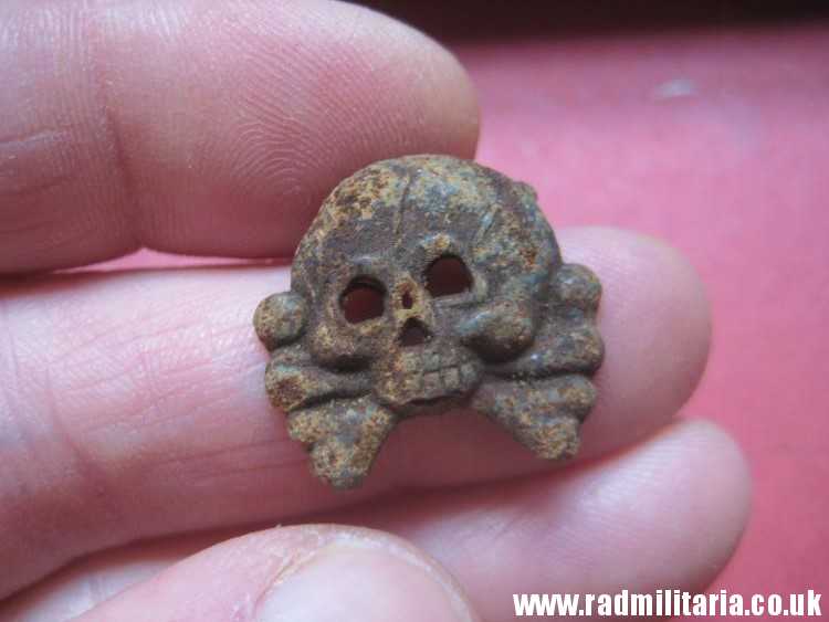 & WW2 original German zinc SKULL BADGE genuine Panzer Collar BADGE - metal detecting find.