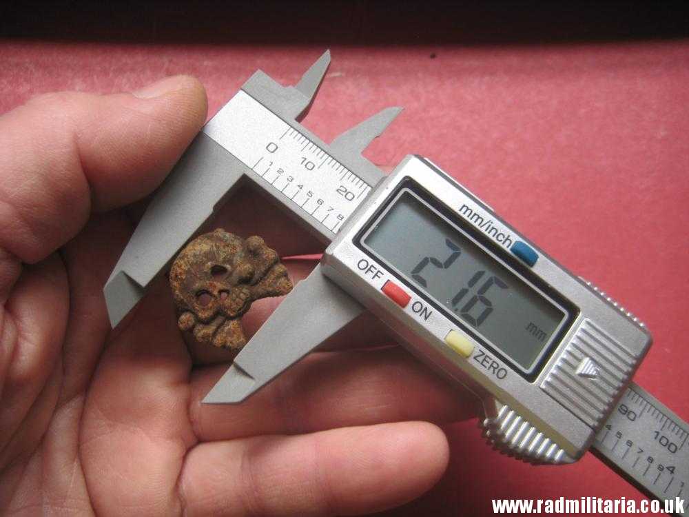 & WW2 original German zinc SKULL BADGE genuine Panzer Collar BADGE - metal detecting find. - Image 12