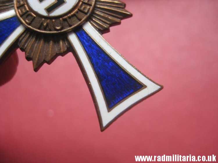 & WW2 original German Cross of Honor of the German Mother - DER DEUTSCHEN MUTTER bronze class. - Image 11