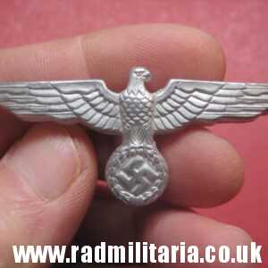 & German Wehrmacht EAGLE CAP BADGE, aluminum - original or fake?