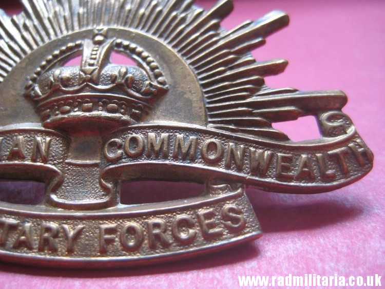 & WW1/WW2 Australian RISING SUN BADGE bronze Cap Badge, original !! - Image 6