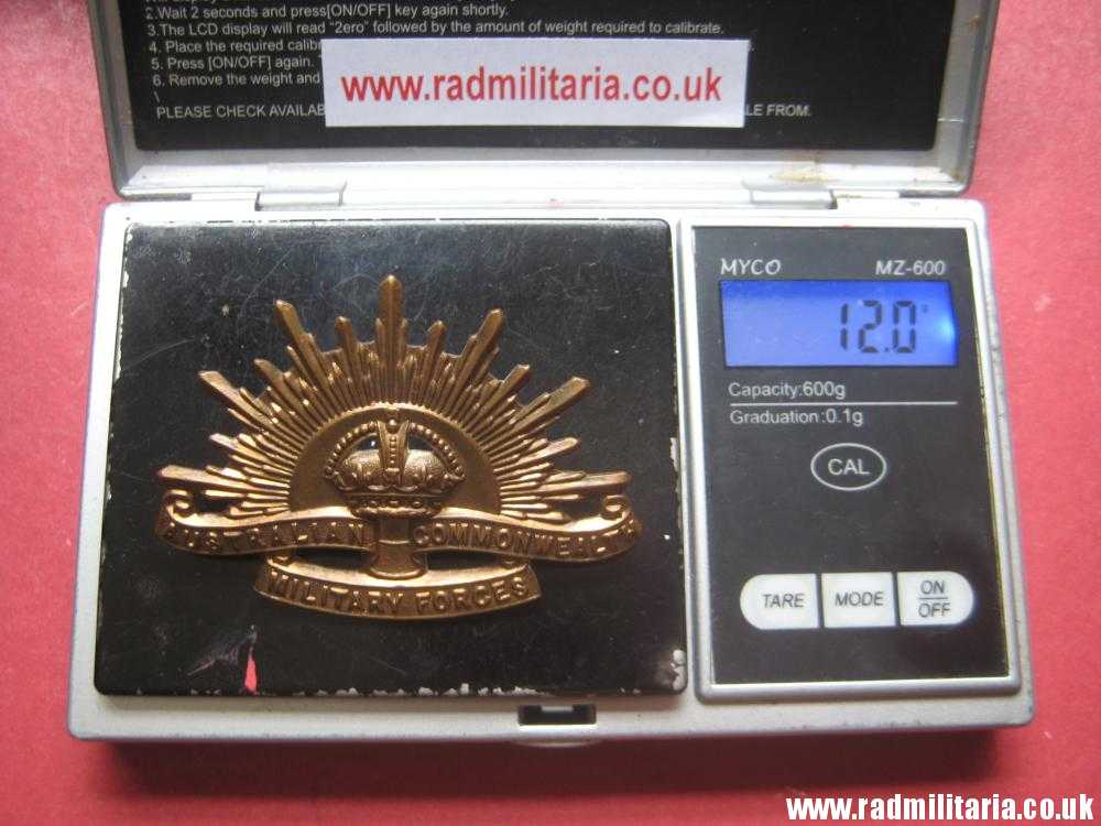 & WW1/WW2 Australian RISING SUN BADGE bronze Cap Badge, original !! - Image 16