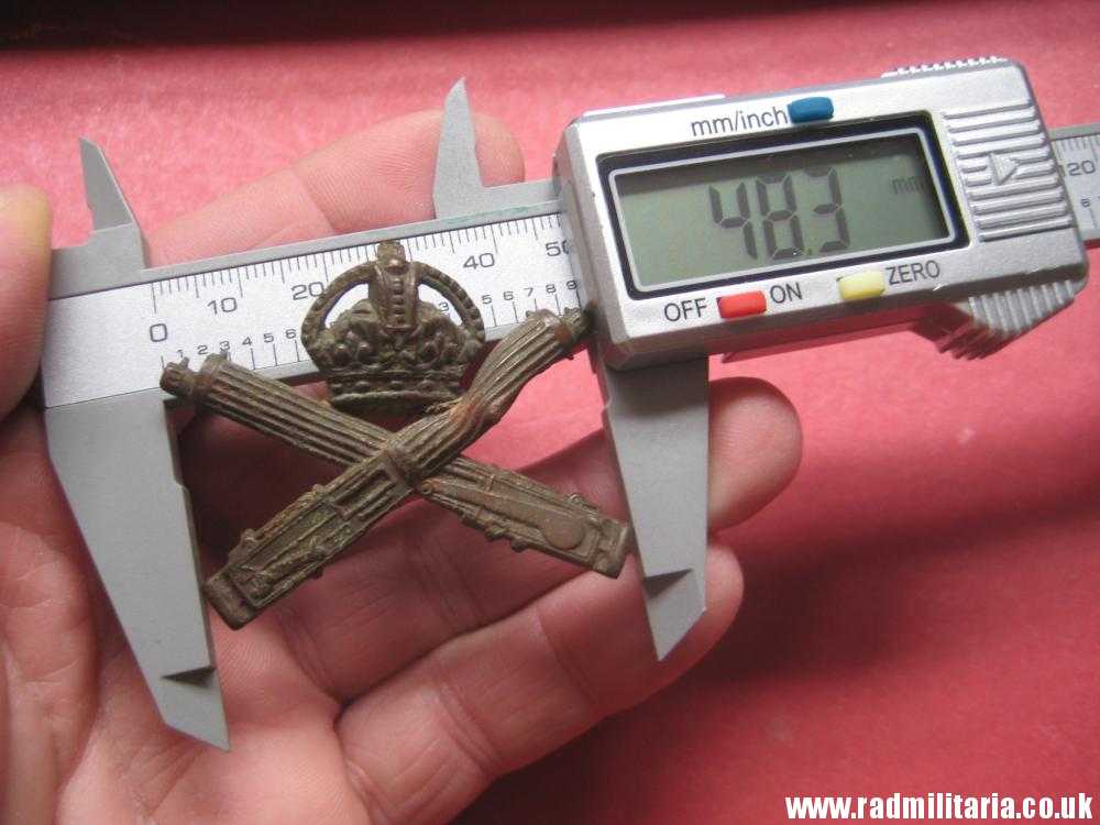 & WW1 British Machine Gun Corps CAP BADGE bronze BADGE - metal detecting find. - Image 12