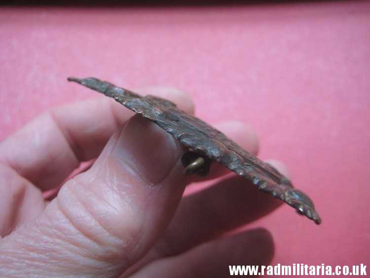 & WW1 Scottish badge: British Military Cap Badge ARGYLL & SUTHERLAND HIGHLANDERS Regiment - 100% genuine. - Image 6