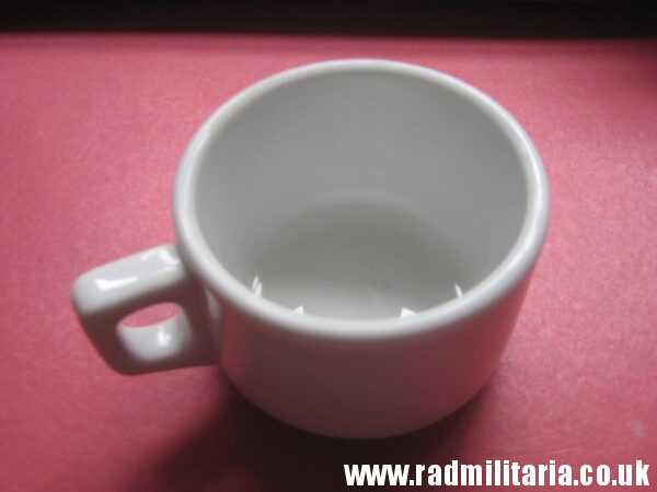 & WW2 original German WAFFEN SS porcelain MUG - SS-REICH, maker: BAUSCHER WEIDEN 1939. - Image 11