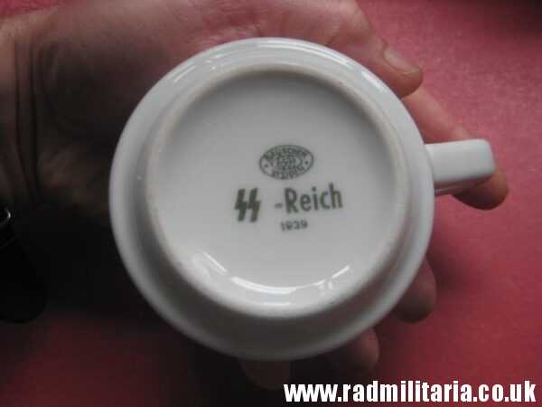 & WW2 original German WAFFEN SS porcelain MUG - SS-REICH, maker: BAUSCHER WEIDEN 1939. - Image 12