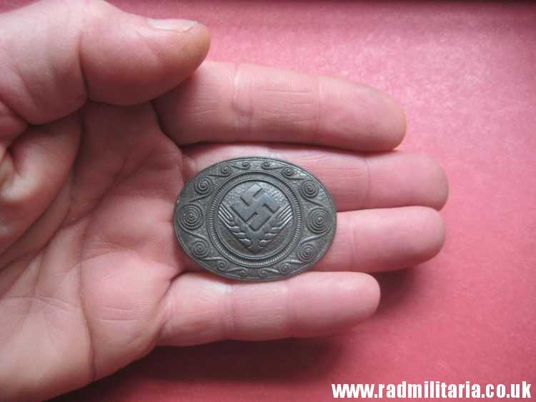 & WW2 original German BROCHE BADGE - RADWJ Broche. REICHSARBEITSDIENST. - Image 6