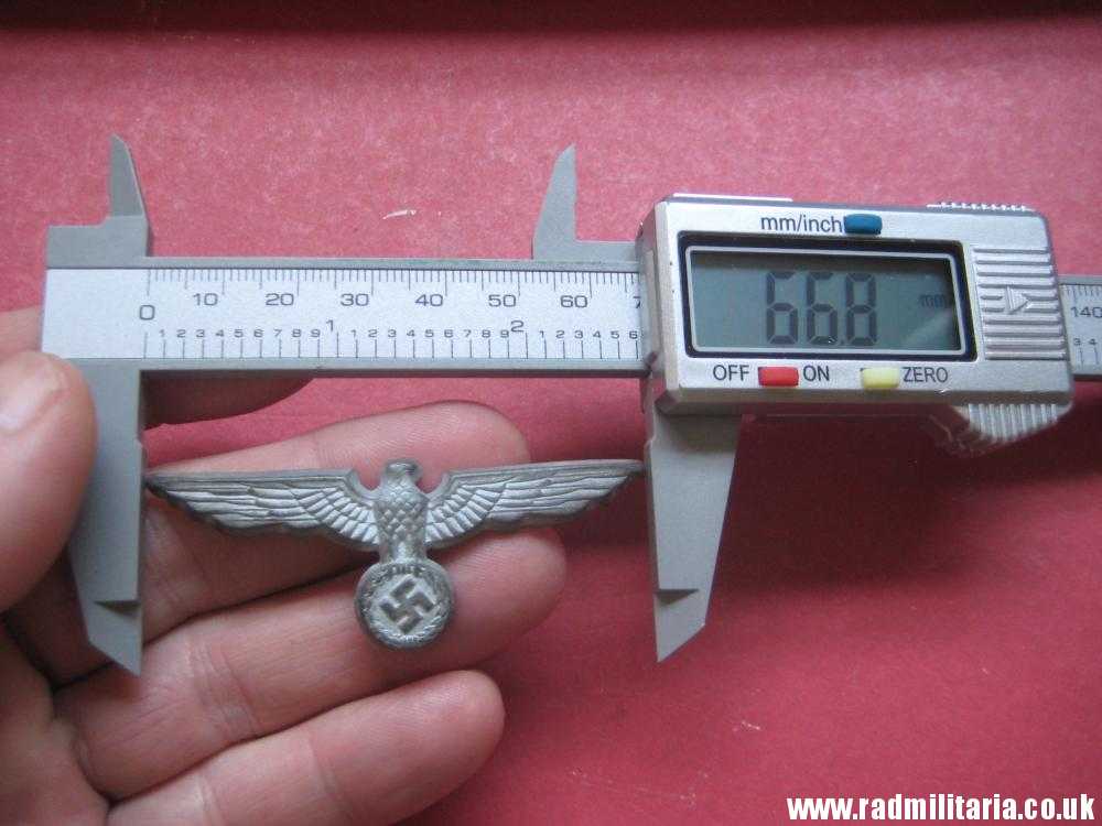& WW2 original German Wehrmacht EAGLE CAP BADGE in good condition, no maker marks - zinc. - Image 14