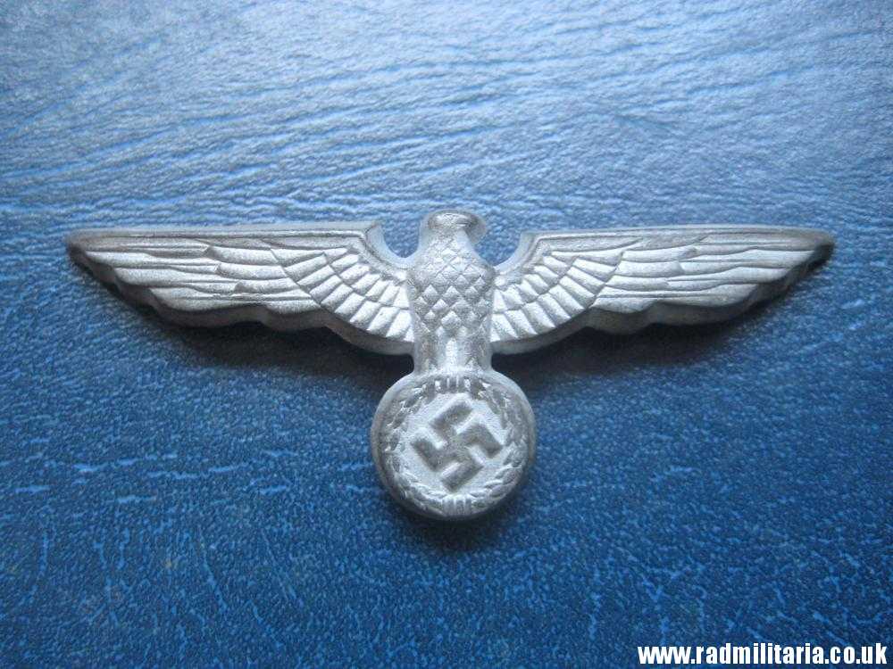 & WW2 original German Wehrmacht EAGLE CAP BADGE in good condition, no maker marks - zinc. - Image 2