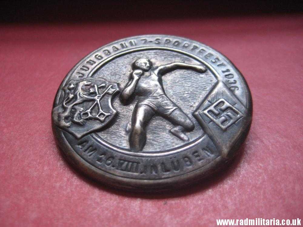 & pre WW2 German HITLER YOUTH HJ 1936 TINNIE BADGE in perfect condition. JUNGBANN 7 SPORTFEST 1936 LUBEN - genuine !! - Image 10