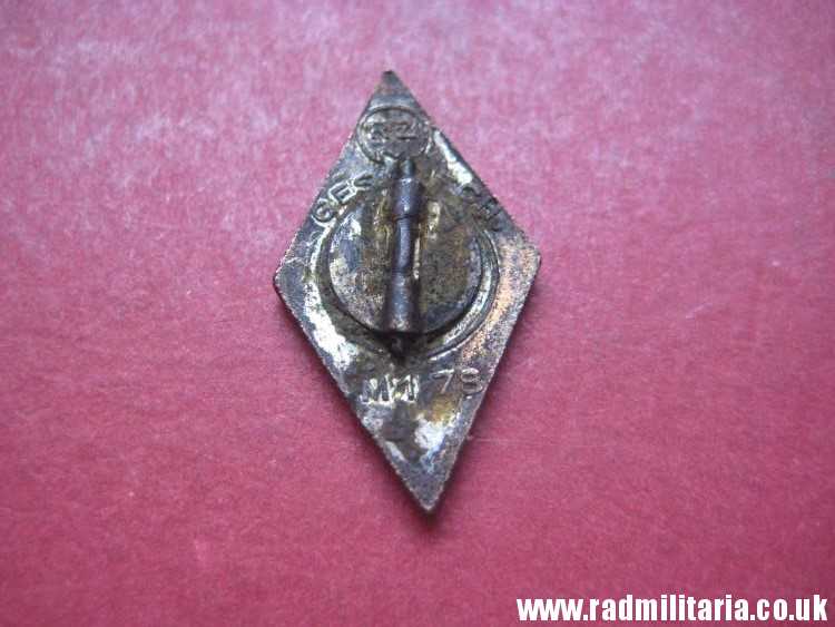 & WW2 GERMAN HJ MEMBERSHIP ENAMEL BADGE - HitlerJugend. RZM M1/78 Ges. Gesch. GENUINE ! - Image 10