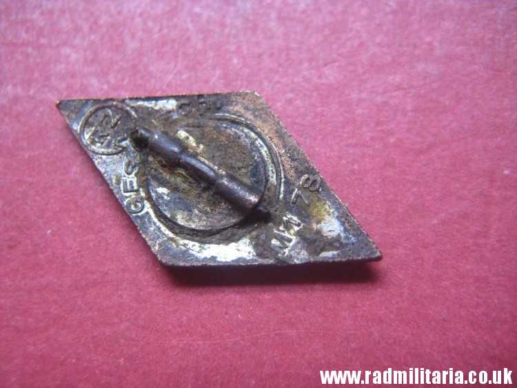 & WW2 GERMAN HJ MEMBERSHIP ENAMEL BADGE - HitlerJugend. RZM M1/78 Ges. Gesch. GENUINE ! - Image 11