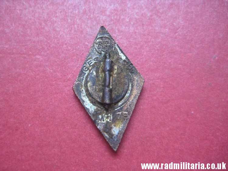 & WW2 GERMAN HJ MEMBERSHIP ENAMEL BADGE - HitlerJugend. RZM M1/78 Ges. Gesch. GENUINE ! - Image 3