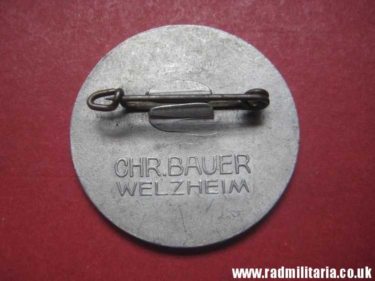 & WW2 original German BADGE - 1 MAI 1936, maker: CHR. BRAUER WELZHEIM v. good condition. - Image 3