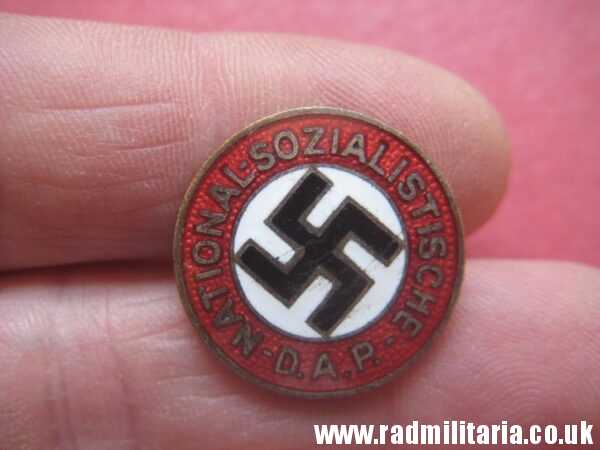 & original WW2 German SA (SturmAbteilung) brown TIE with enamel NSDAP membership badge, as found - 100% genuine. - Image 24