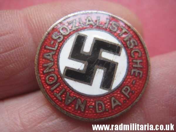 & original WW2 German SA (SturmAbteilung) brown TIE with enamel NSDAP membership badge, as found - 100% genuine. - Image 29