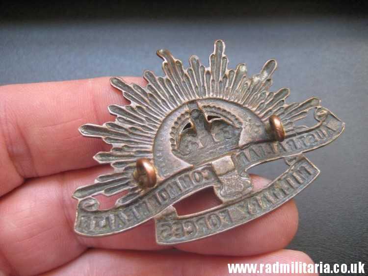& WW1 Australian RISING SUN BADGE Cap Badge, marked: Stokes Melb. original !! - Image 10