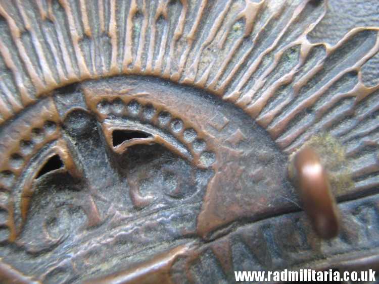 & WW1 Australian RISING SUN BADGE Cap Badge, marked: Stokes Melb. original !! - Image 8