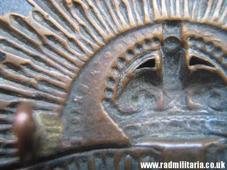 & WW1 Australian RISING SUN BADGE Cap Badge, marked: Stokes Melb. original !! - Image 9