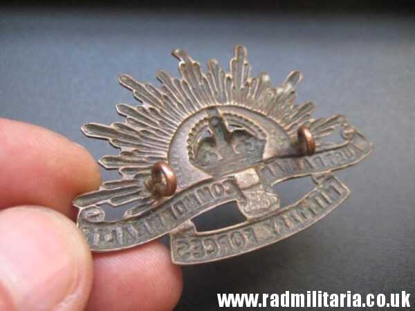 & WW1 Australian RISING SUN BADGE Cap Badge, marked: Stokes Melb. original !! - Image 13