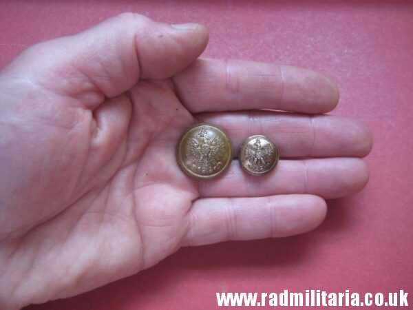 & WW2 RAF 2 Polish MILITARY BUTTONS - SET of 2, marked: FIRMIN London. Polish Air Force. - Image 8