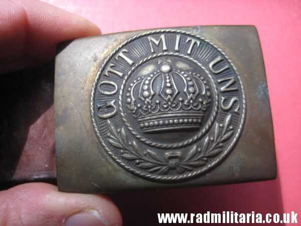 & WW1 German BELT BUCKLE with leather. 100% genuine - as found. Maker: ENDERLICH. N. BERLIN. - Image 4