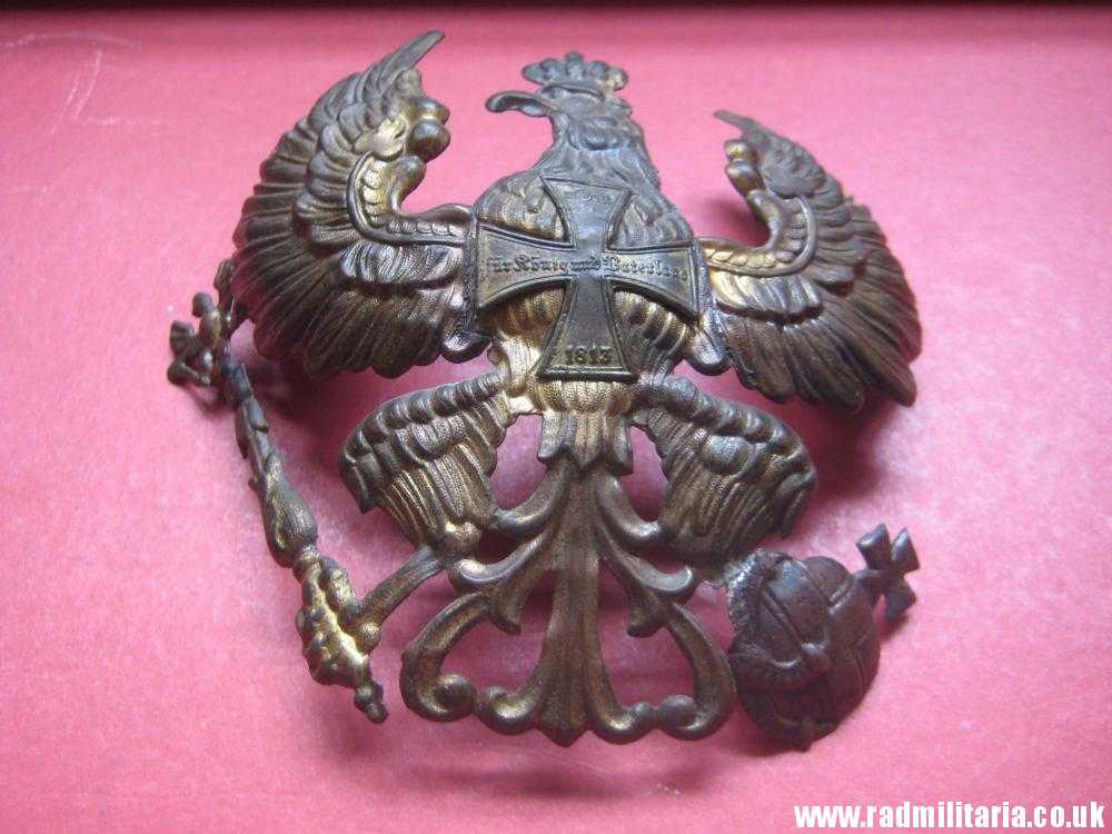 & WW1 original German pickelhaube EAGLE CAP BADGE - metal detecting find.