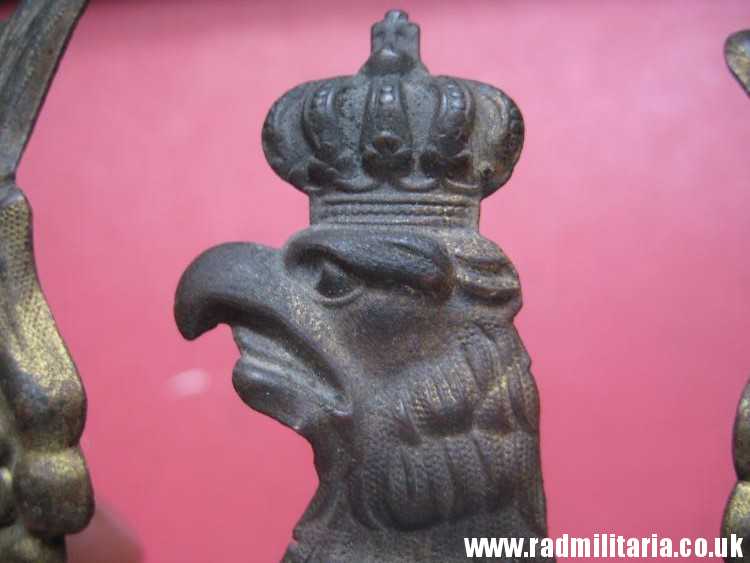 & WW1 original German pickelhaube EAGLE CAP BADGE - metal detecting find. - Image 9