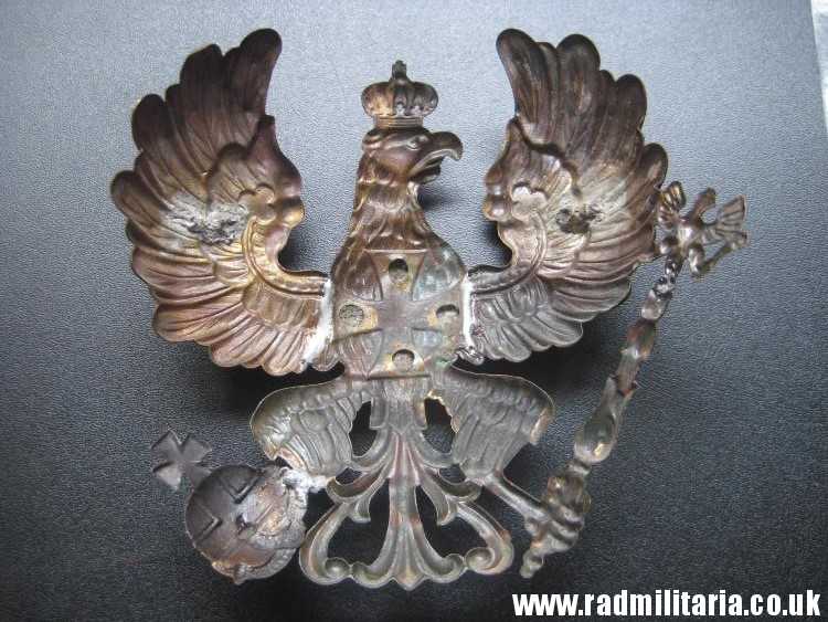 & WW1 original German pickelhaube EAGLE CAP BADGE - metal detecting find. - Image 3