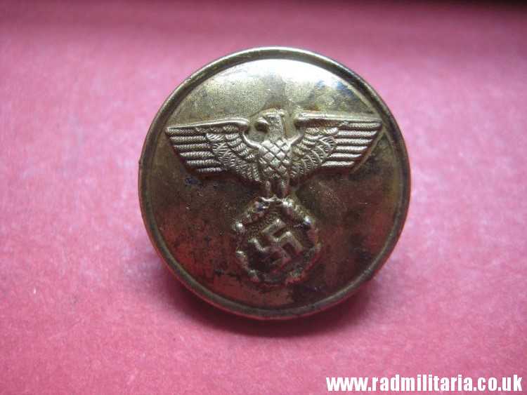 & WW2 German metal BUTTON with EAGLE, Deutsche Reichsbahn. - Image 2