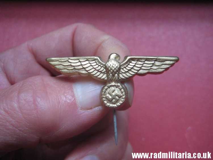 & original German KRIEGSMARINE EAGLE Cap BADGE - small size. - Image 26