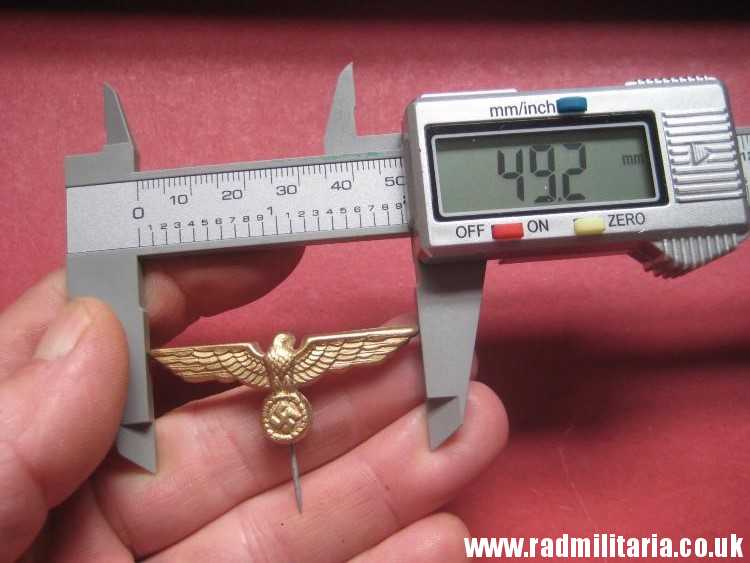 & original German KRIEGSMARINE EAGLE Cap BADGE - small size. - Image 8