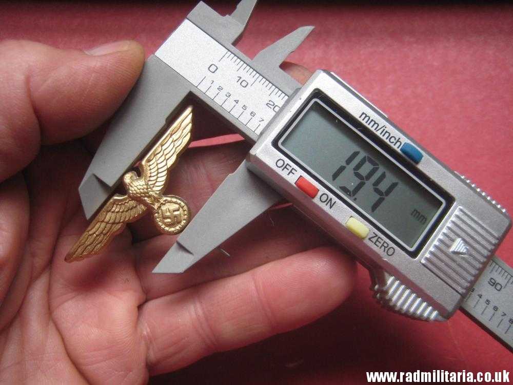 & original German KRIEGSMARINE EAGLE Cap BADGE - small size. - Image 9