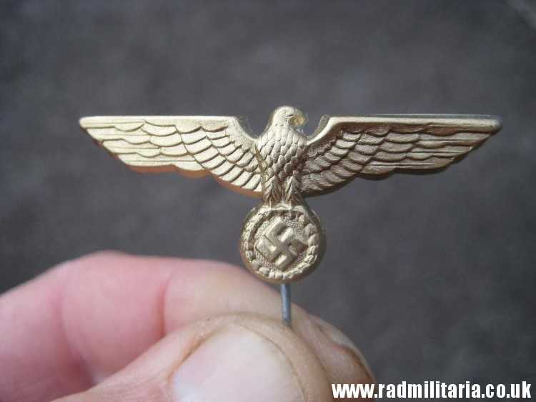 & original German KRIEGSMARINE EAGLE Cap BADGE - small size. - Image 19