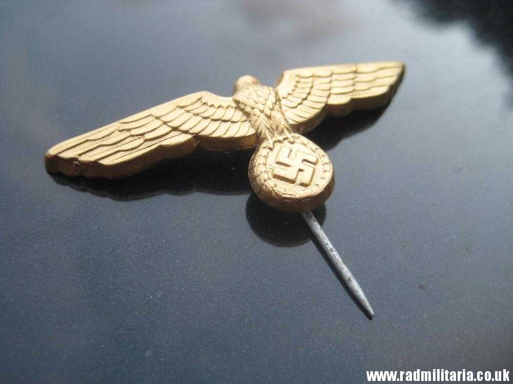 & original German KRIEGSMARINE EAGLE Cap BADGE - small size. - Image 22