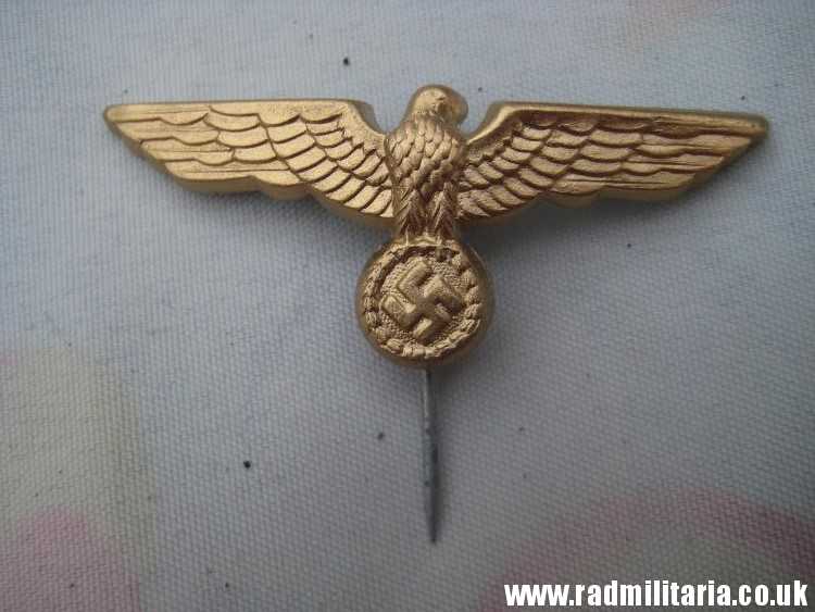 & original German KRIEGSMARINE EAGLE Cap BADGE - small size. - Image 24