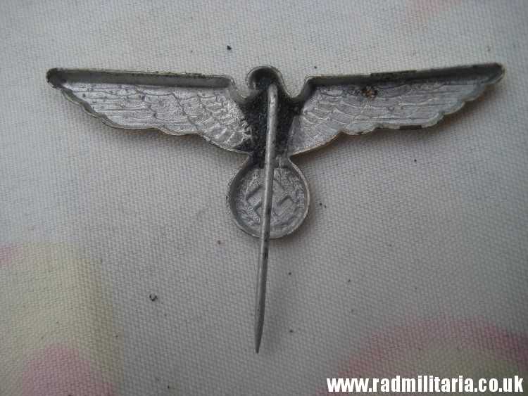 & original German KRIEGSMARINE EAGLE Cap BADGE - small size. - Image 25