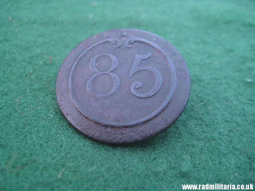 & original large size NAPOLEONIC 85th Infantry Regiment BUTTON with number - metal detecting find. FRANCE - Image 5