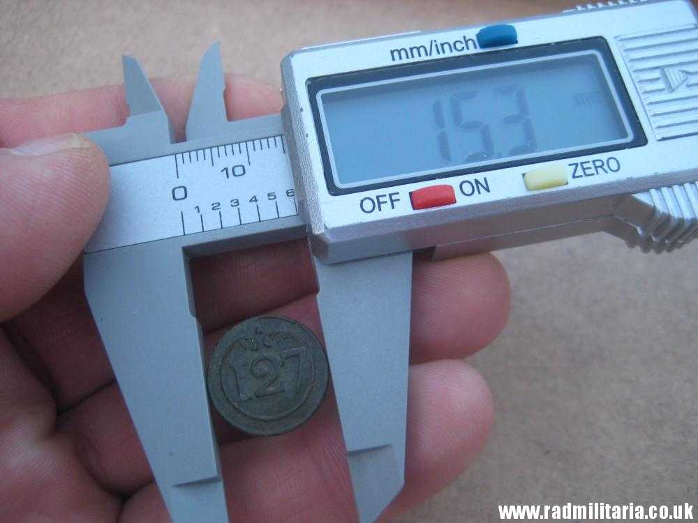 & original small NAPOLEONIC 127th Infantry Regiment BUTTON with number - metal detecting find. FRANCE - Image 6