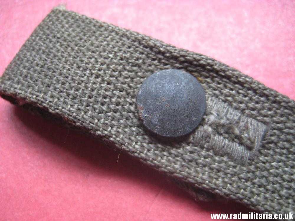 & original WW2 Wehrmacht gasmask canister SHORT STRAP 100% genuine. - Image 13