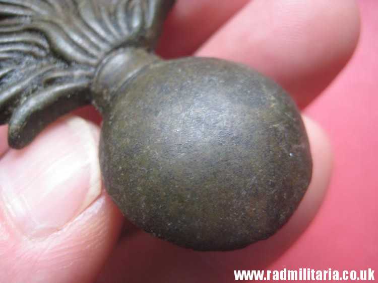 & original FLAMING GRENADE ammunition pouch METAL BADGE, Napoleonic Wars. - Image 6
