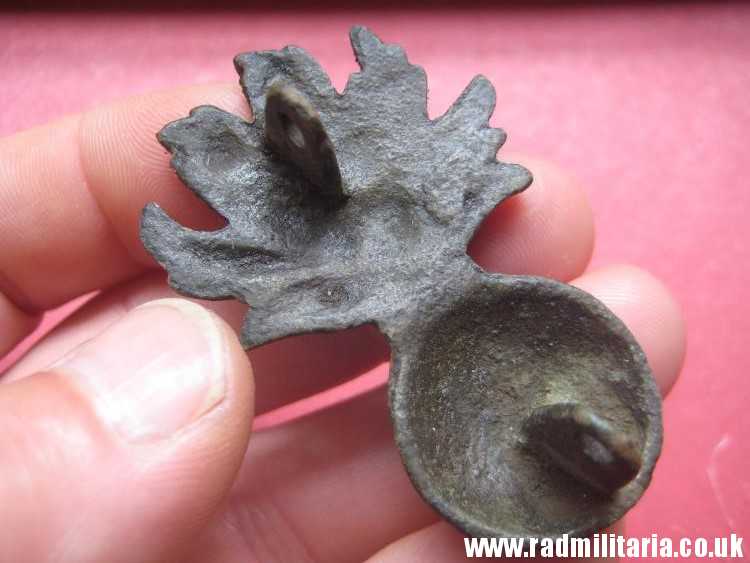 & original FLAMING GRENADE ammunition pouch METAL BADGE, Napoleonic Wars. - Image 4