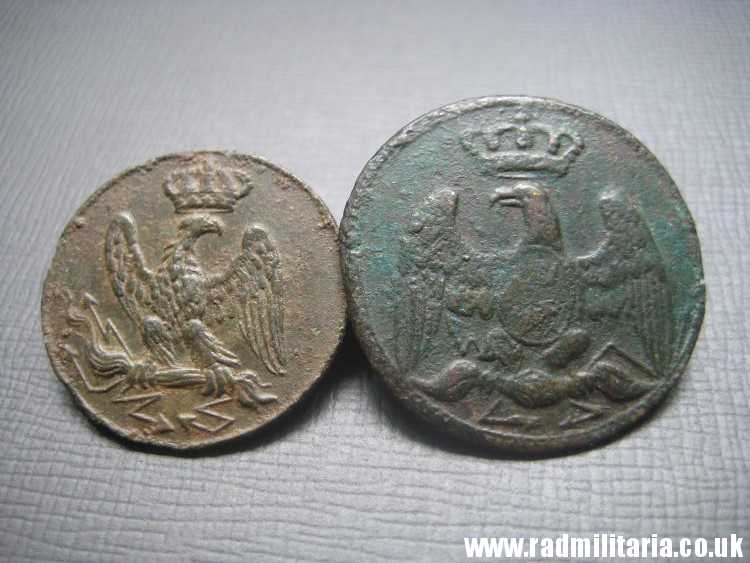 & original SET of 2 Napoleonic Guard BUTTONS with eagle - metal detecting find. FRANCE pre 1815 - Image 2