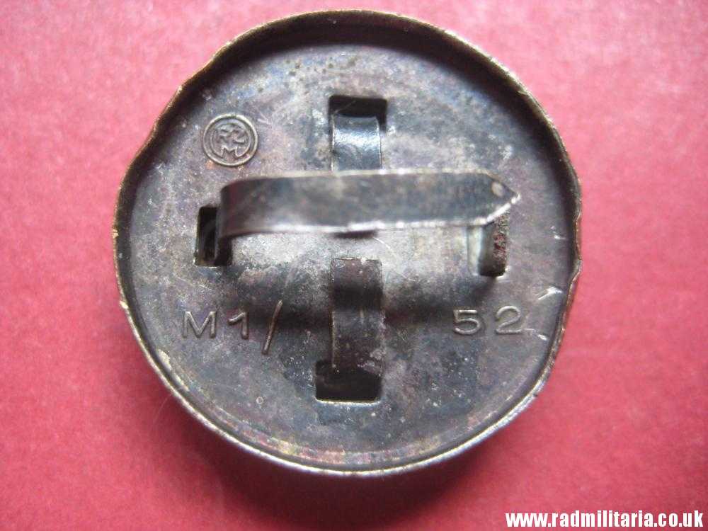 & WW2 genuine German NSDAP political leaders CAP COCKADE with swastika - marked: RZM M1/52 (Deschler & Sohn Munchen). - Image 5